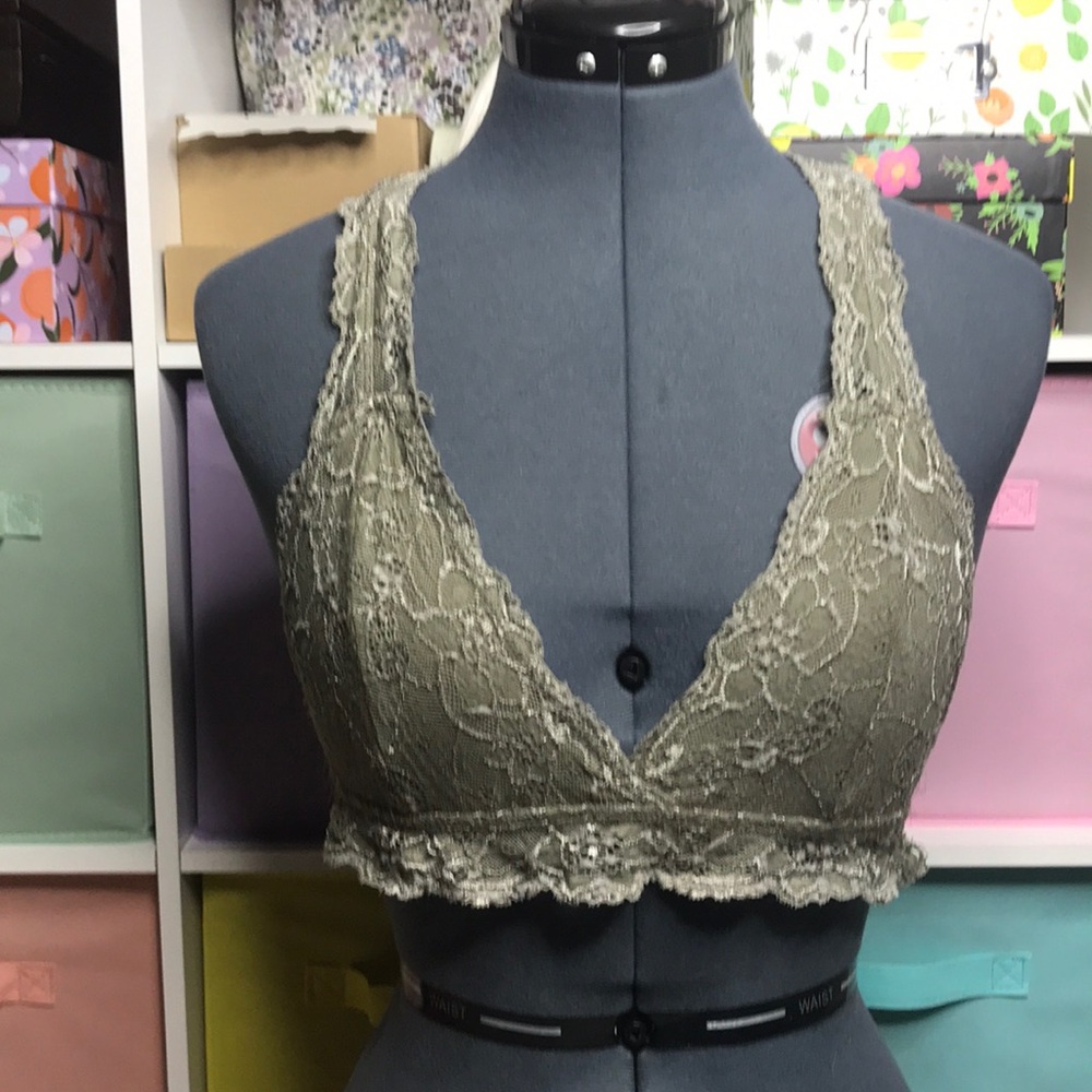 Green Lace Francesca’s Bandeau Bralette Large